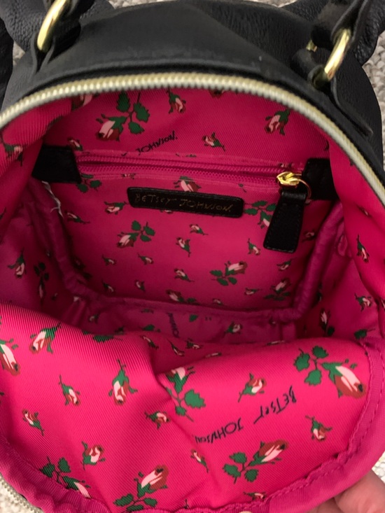 Betsey Johnson \Mini Backpack - Picture 7 of 7